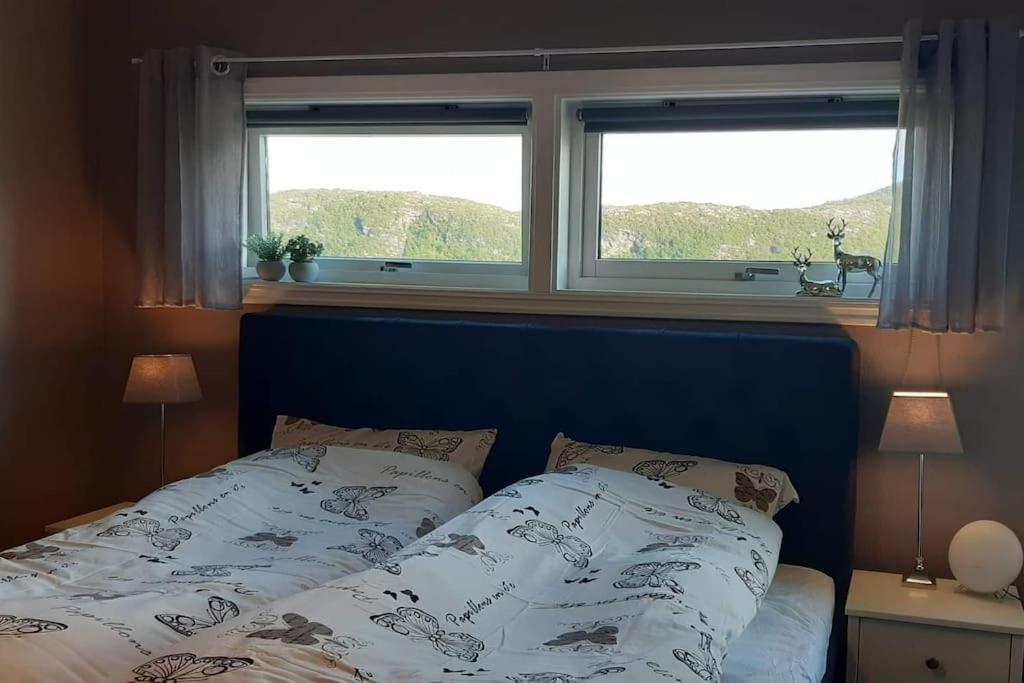 Nice House With A Great View! Skjervoy エクステリア 写真