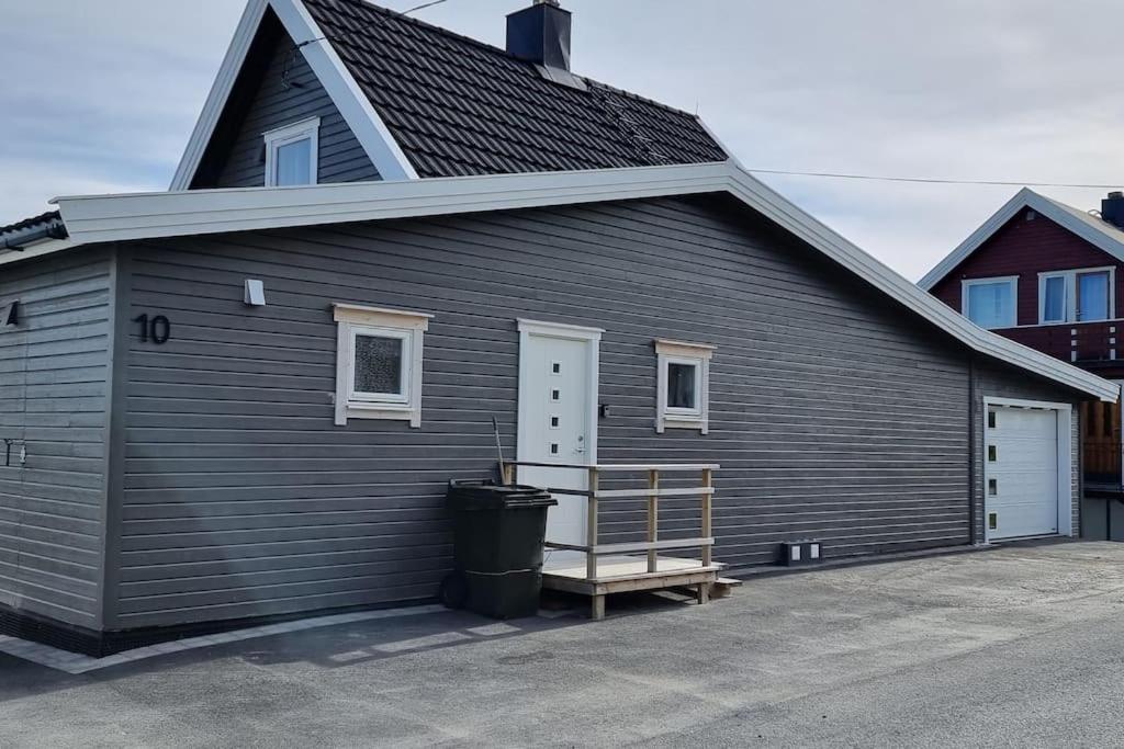 Nice House With A Great View! Skjervoy エクステリア 写真