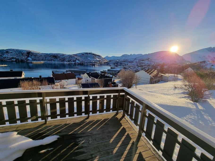 Nice House With A Great View! Skjervoy エクステリア 写真