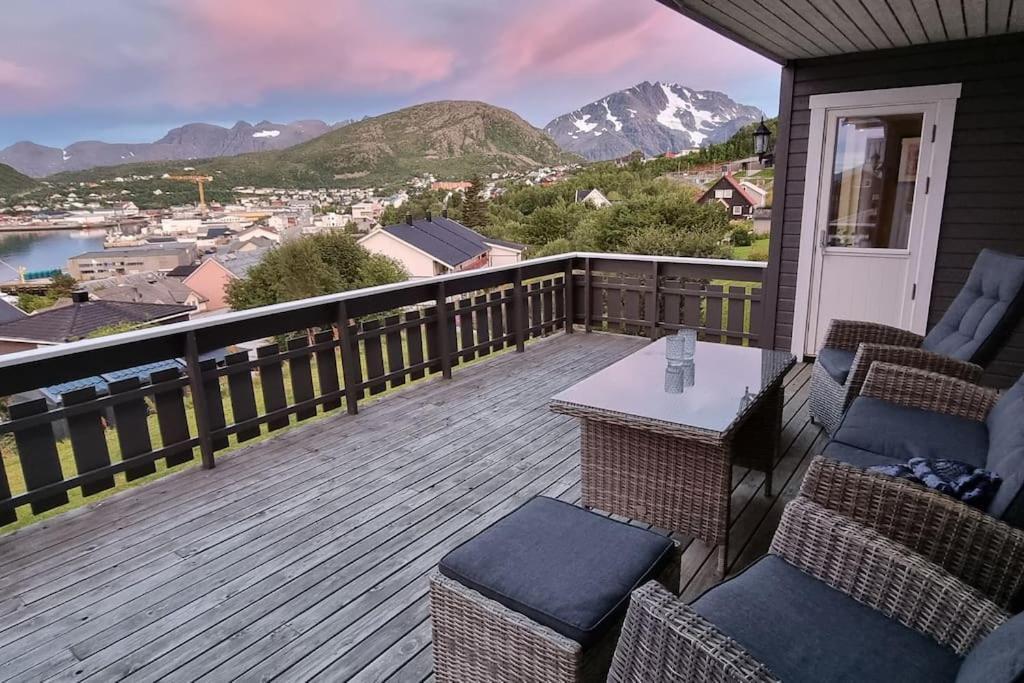 Nice House With A Great View! Skjervoy エクステリア 写真